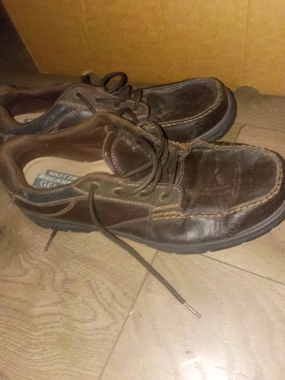 Skechers Men’s Brown Leather Lace-Up Casual Shoes